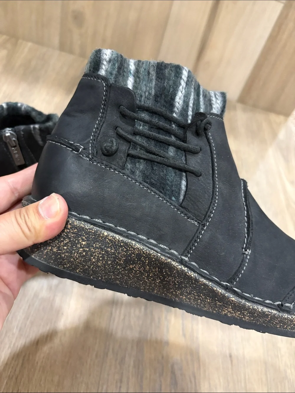 Aetrex comfortable black